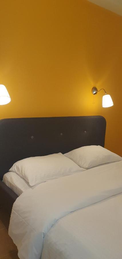 Εn Kanaliois Kanália Extérieur photo
