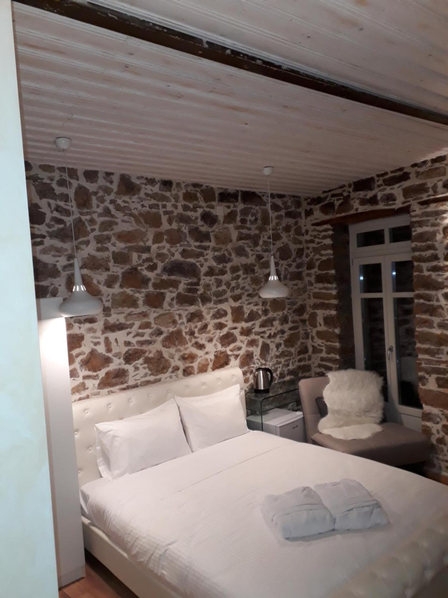 Εn Kanaliois Kanália Extérieur photo