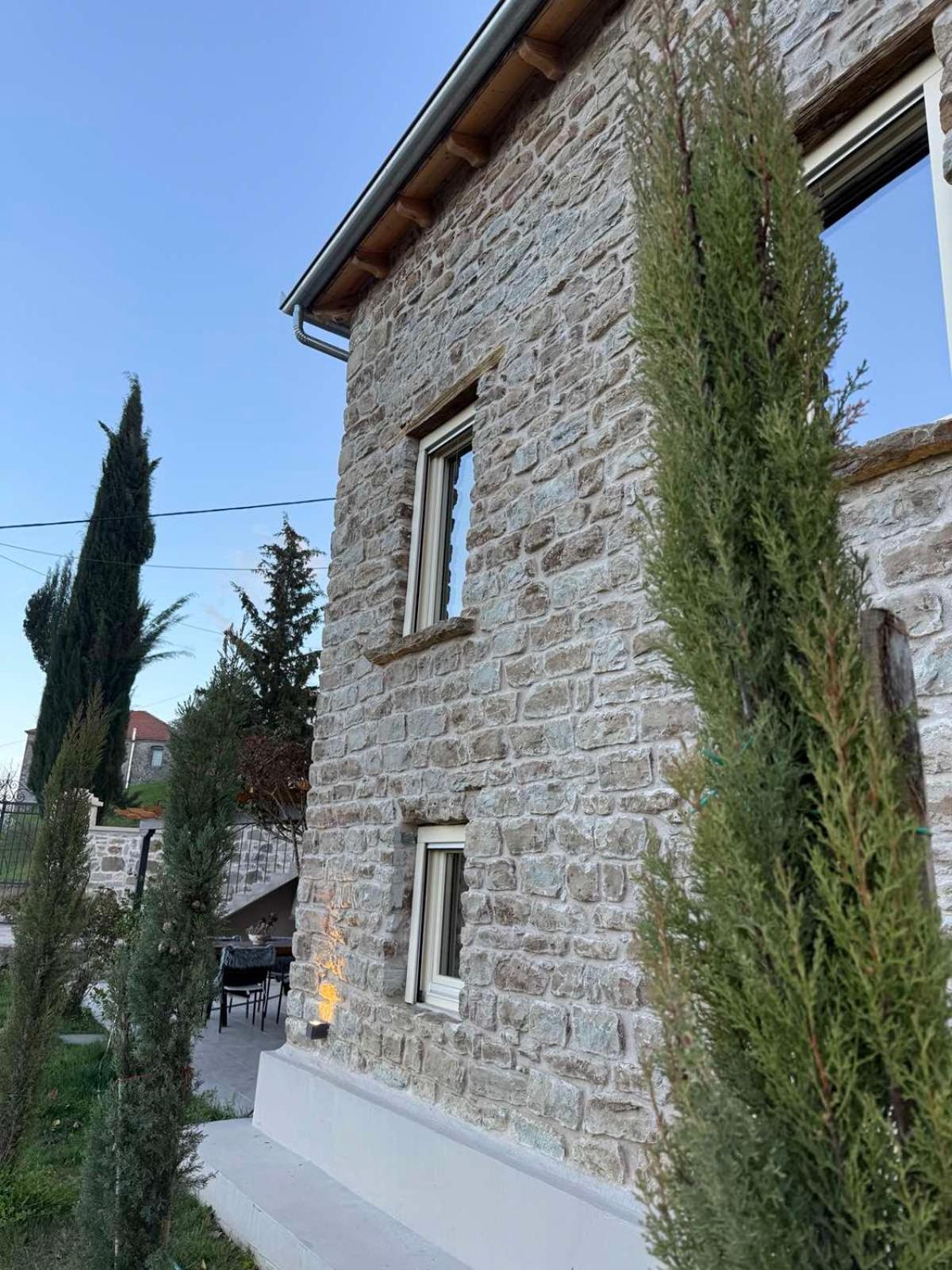 Εn Kanaliois Kanália Extérieur photo